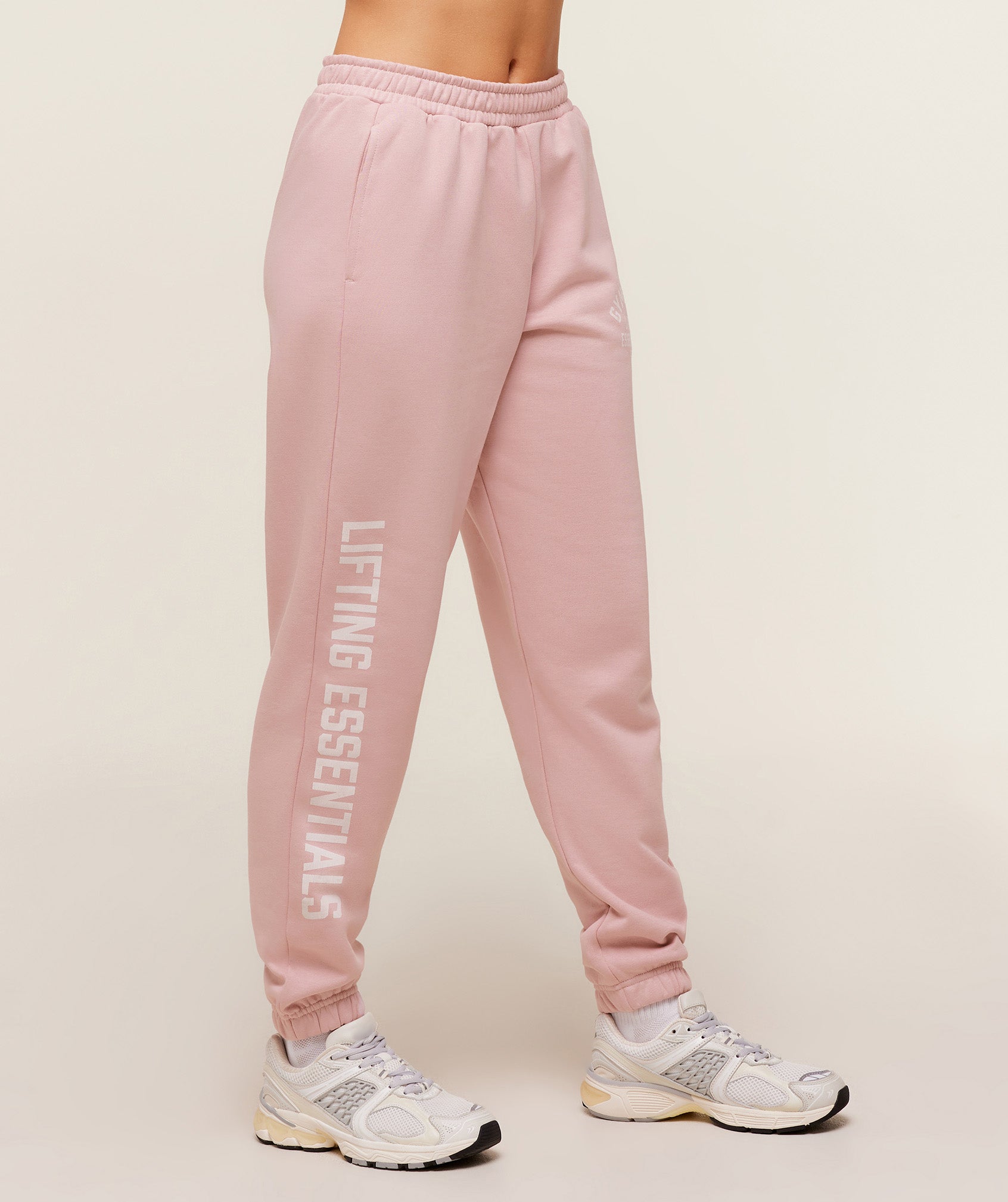 Gymshark Lifting Essentials Joggers - Cloud Pink
