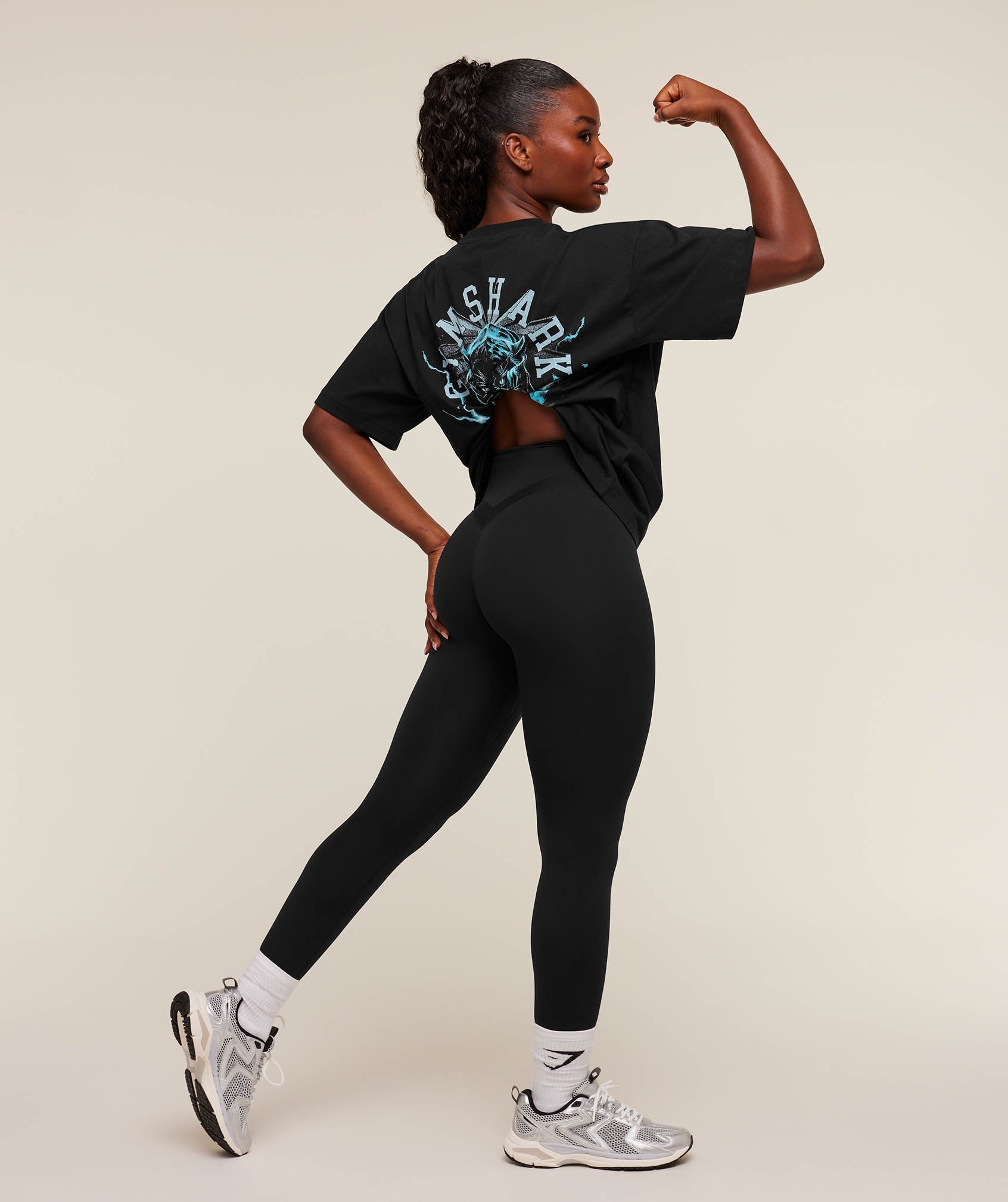 Gymshark Panther Graphic T-Shirt - GS Black