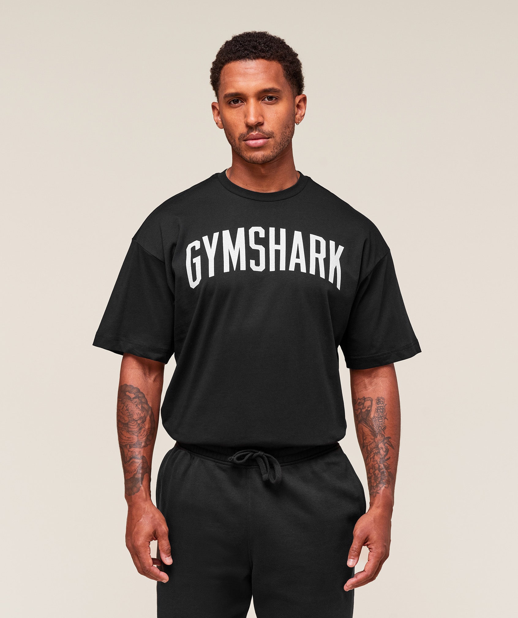 Gymshark Worn Graphic T-Shirt - Black
