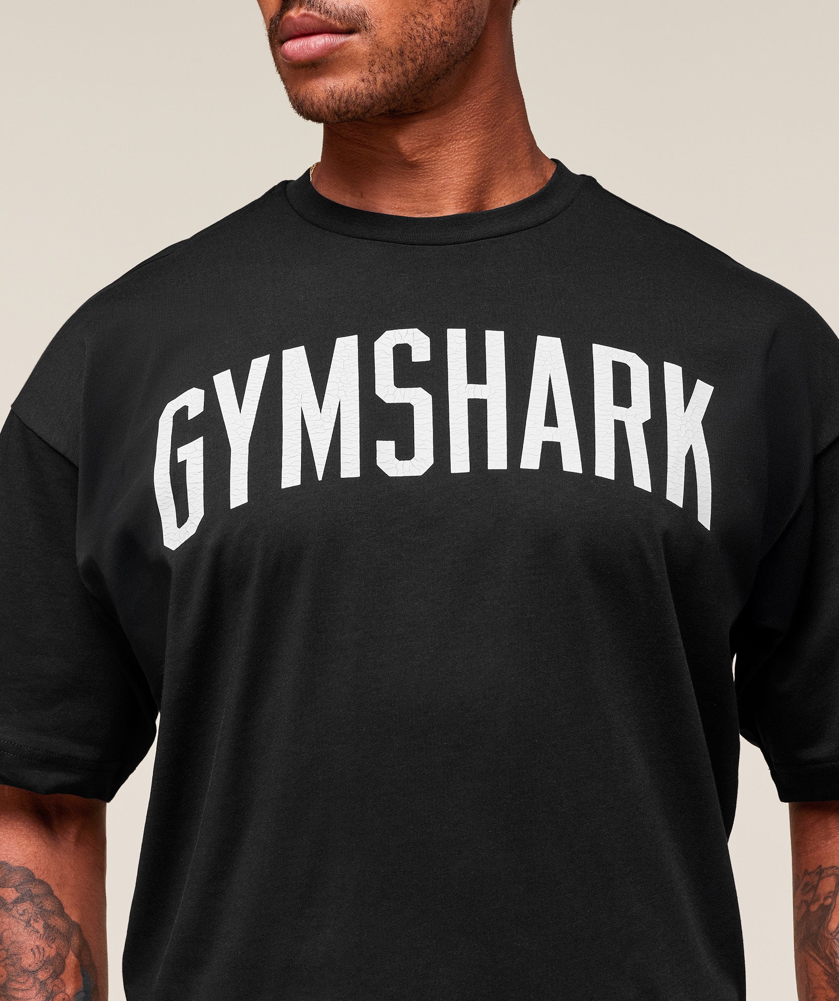 Gymshark Worn Graphic T-Shirt - Black