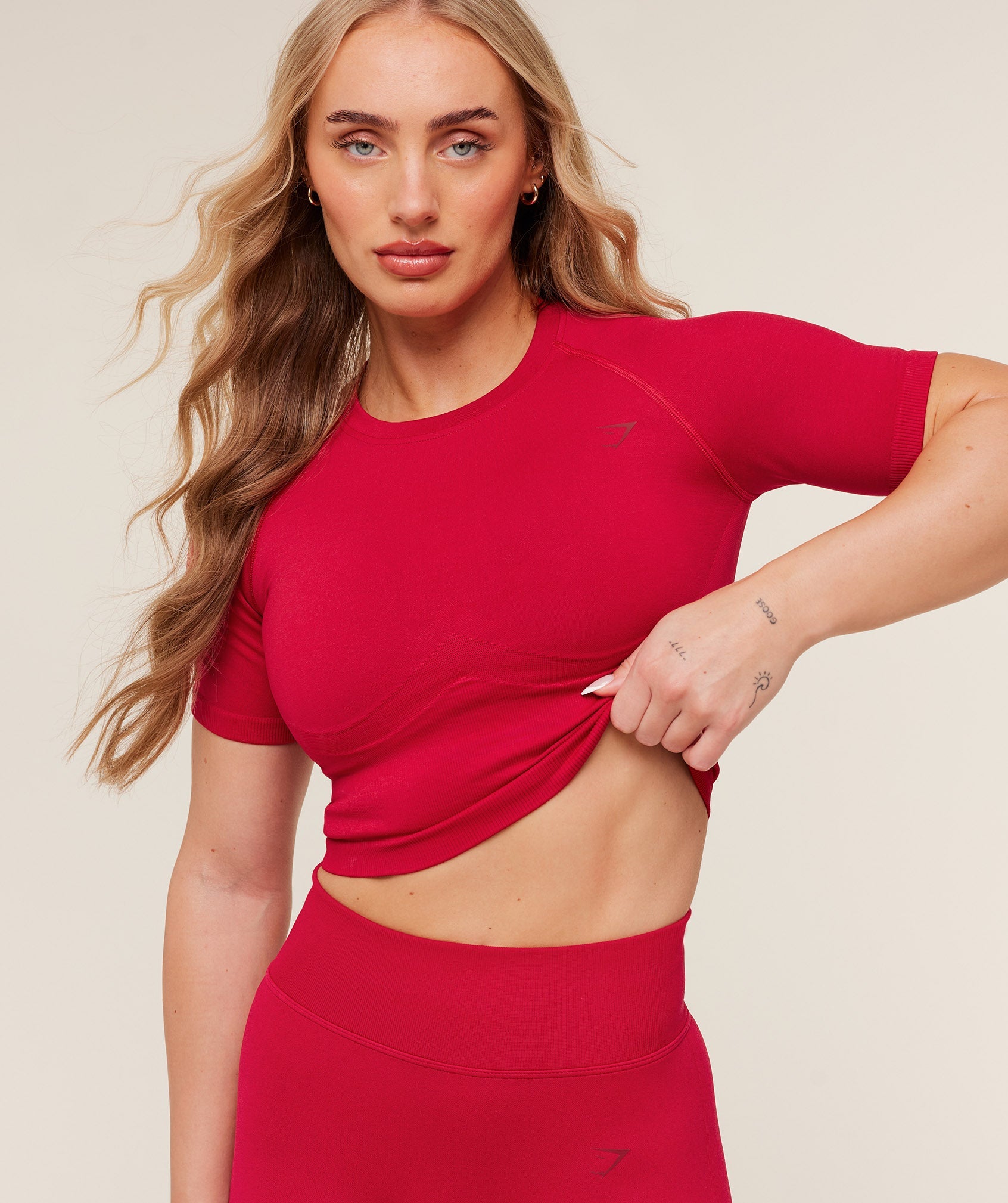 Gymshark Lift Seamless Short Sleeve Top - Carmine Red