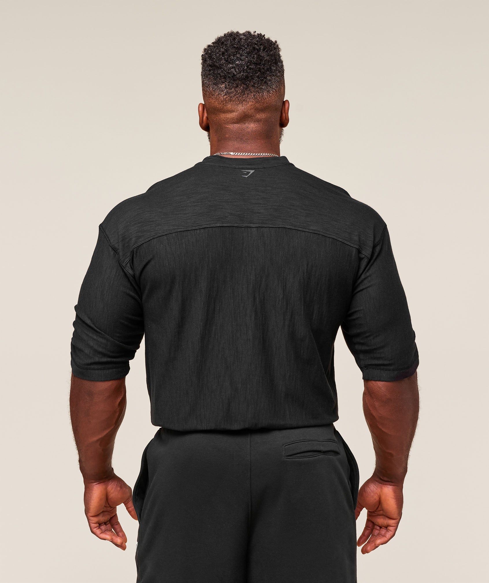 Gymshark Lightweight Slub Textured 3/4 Henley - Black