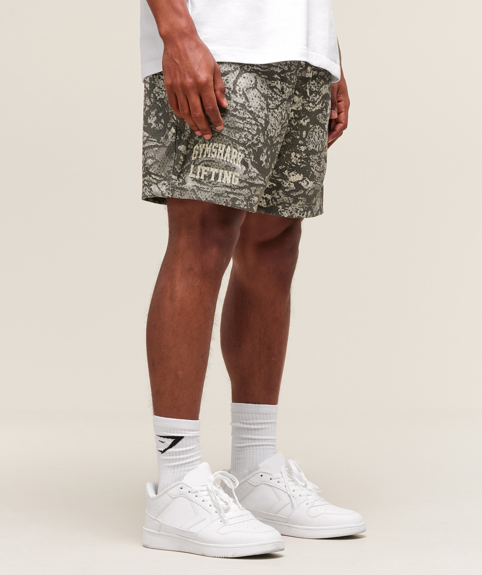 Gymshark Lifting Mesh 5" Shorts - Camo Brown
