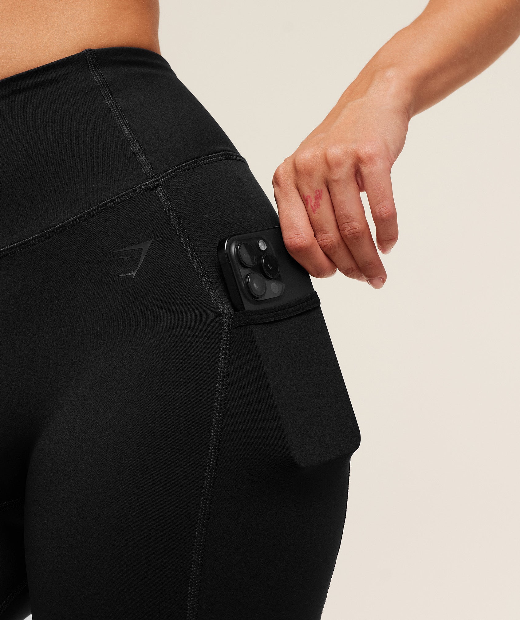 Gymshark Pocket Shorts - Black