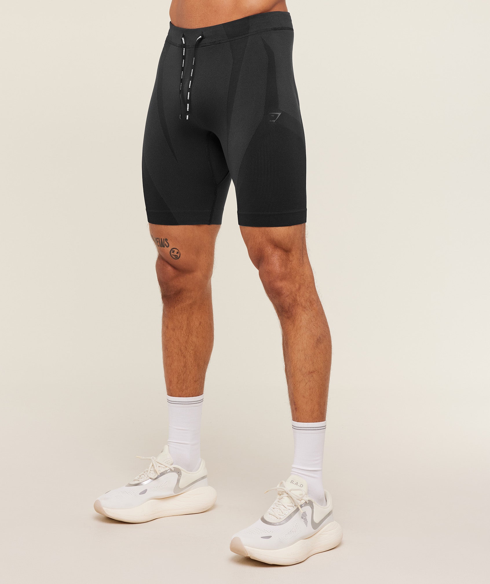 Gymshark Seamless Running Half Tight - Black/Onyx Grey