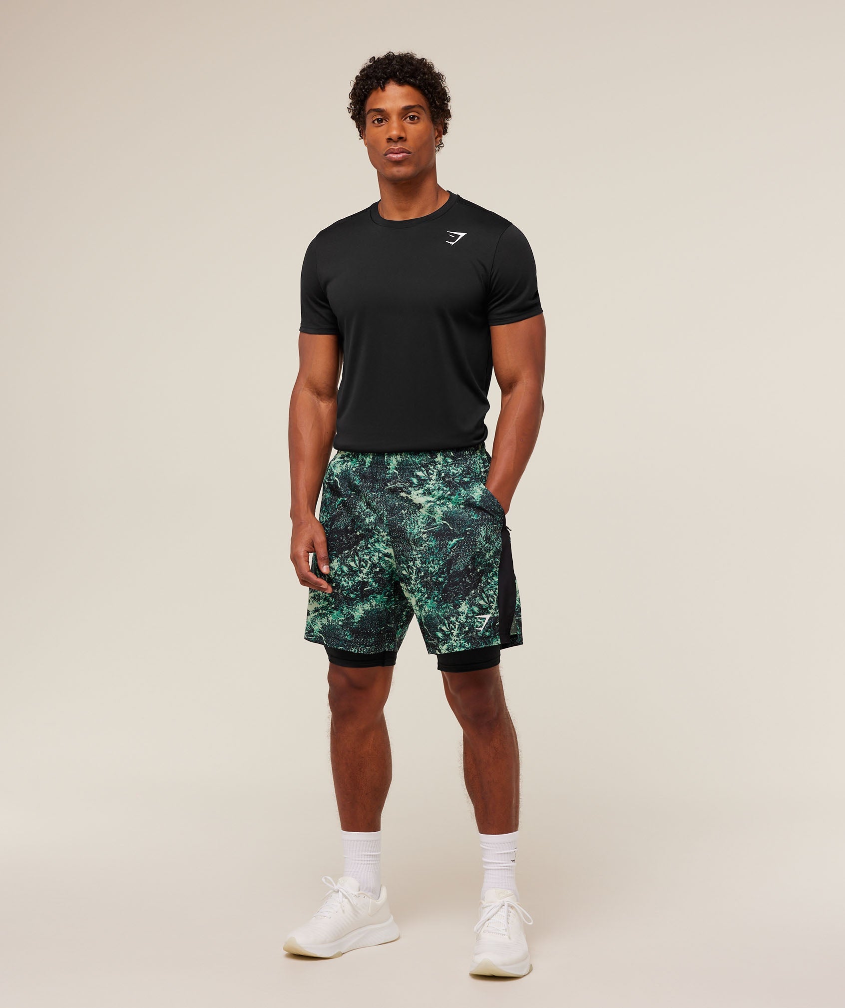 Gymshark Sport 7" 2 in 1 Shorts - Active Green/Black
