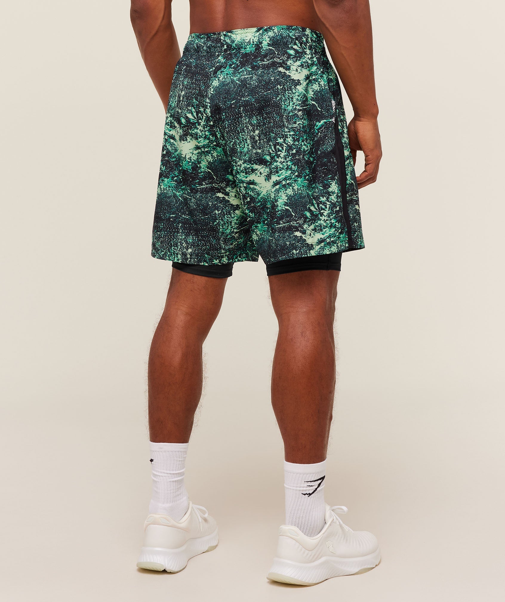 Gymshark Sport 7" 2 in 1 Shorts - Active Green/Black