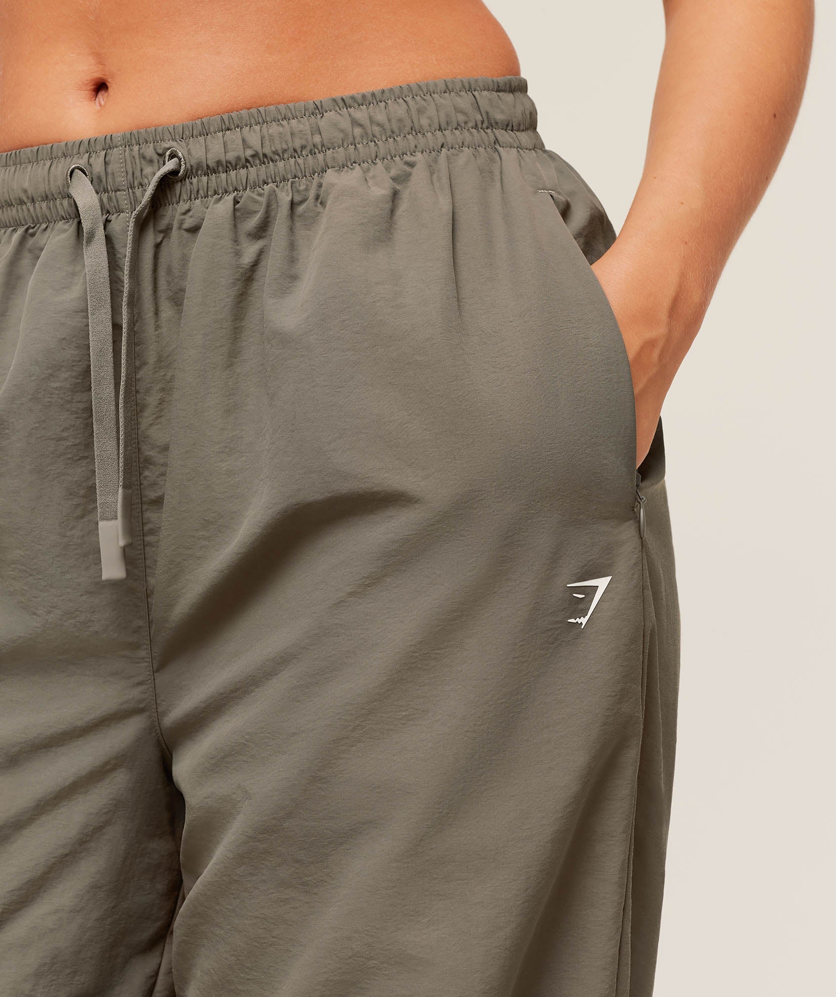 Gymshark Contrast Track Pant - Camo Brown/Linen Brown/Oat White