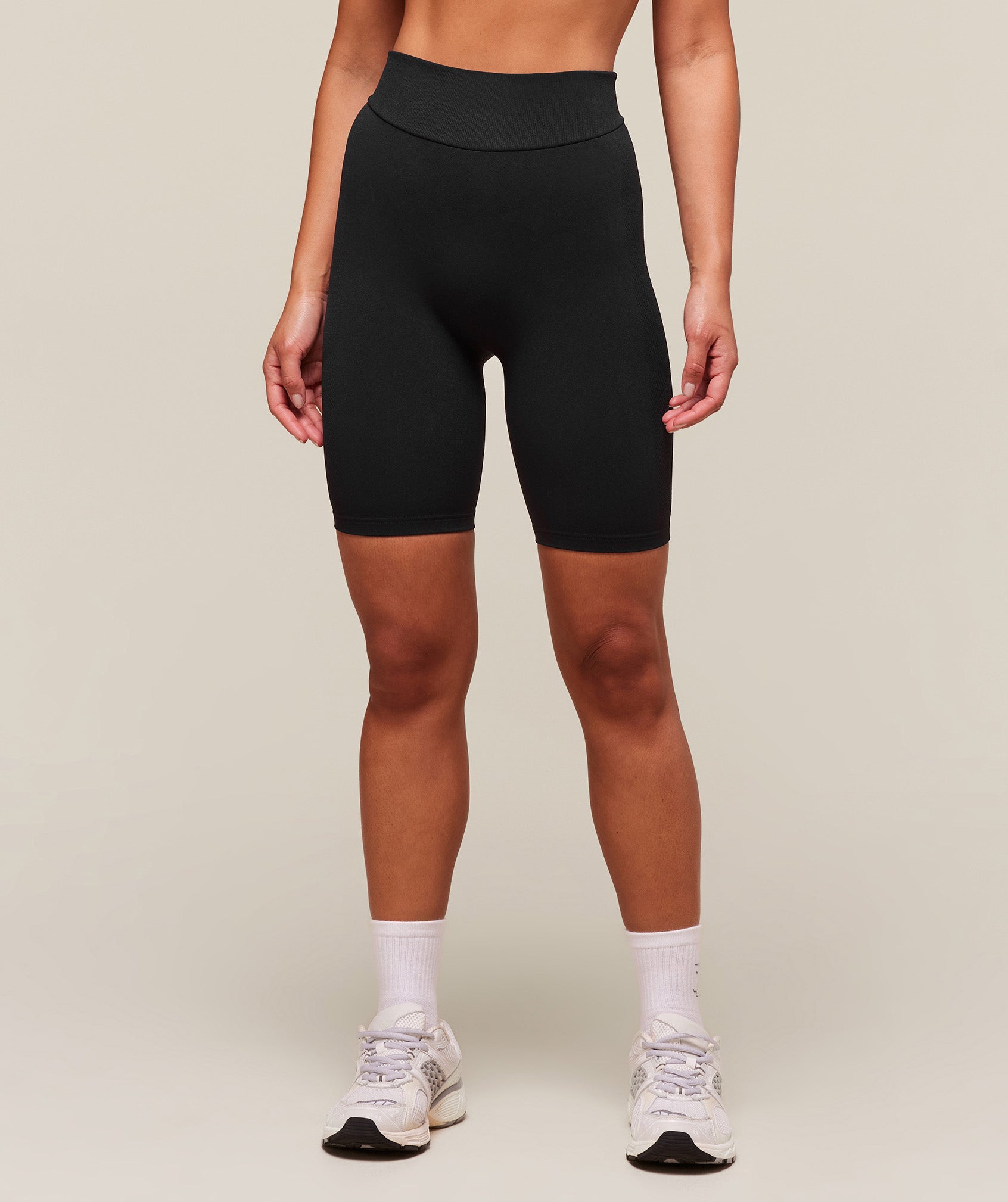 Gymshark everywear Warp Knit Cycling Shorts - Black