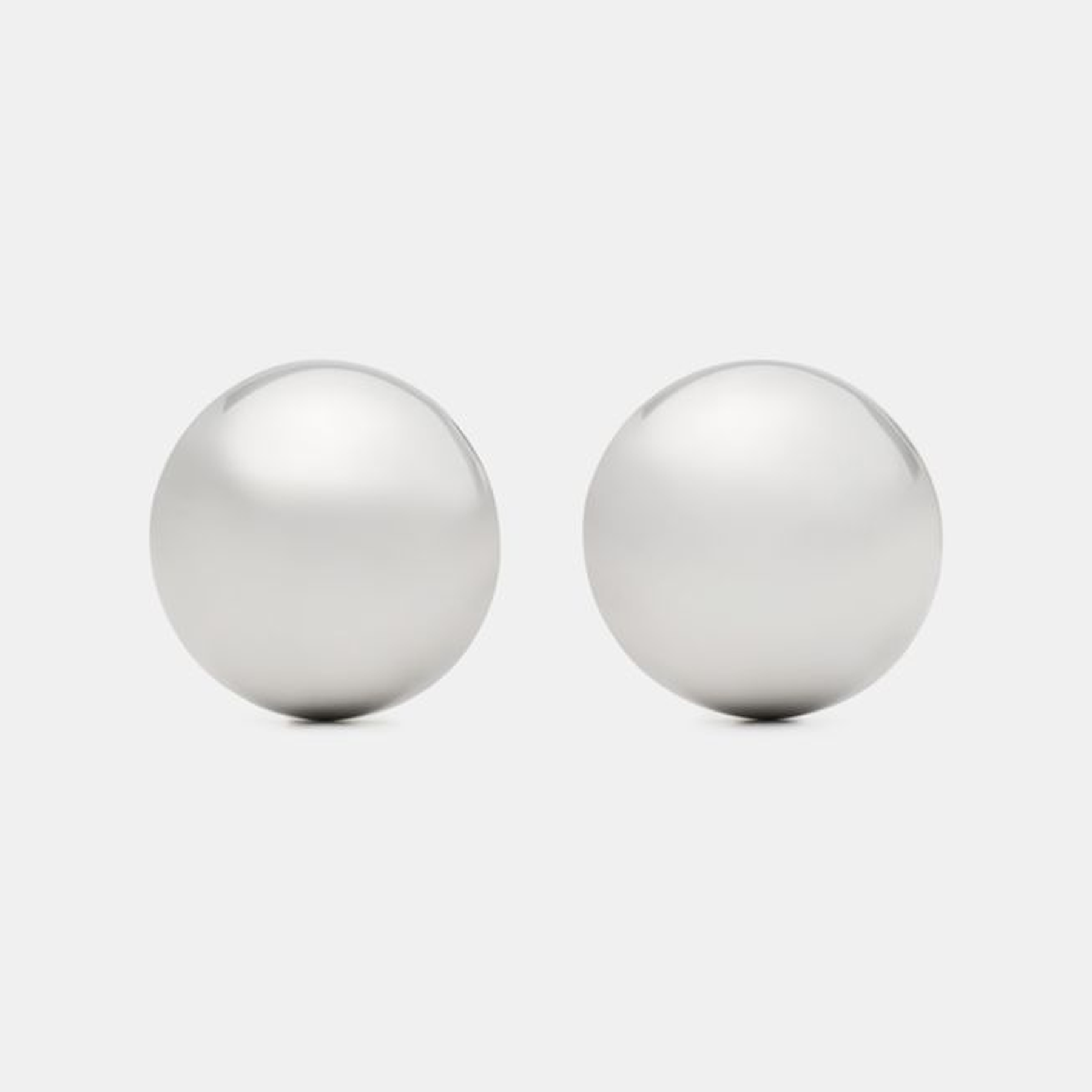Dot Statement Studs