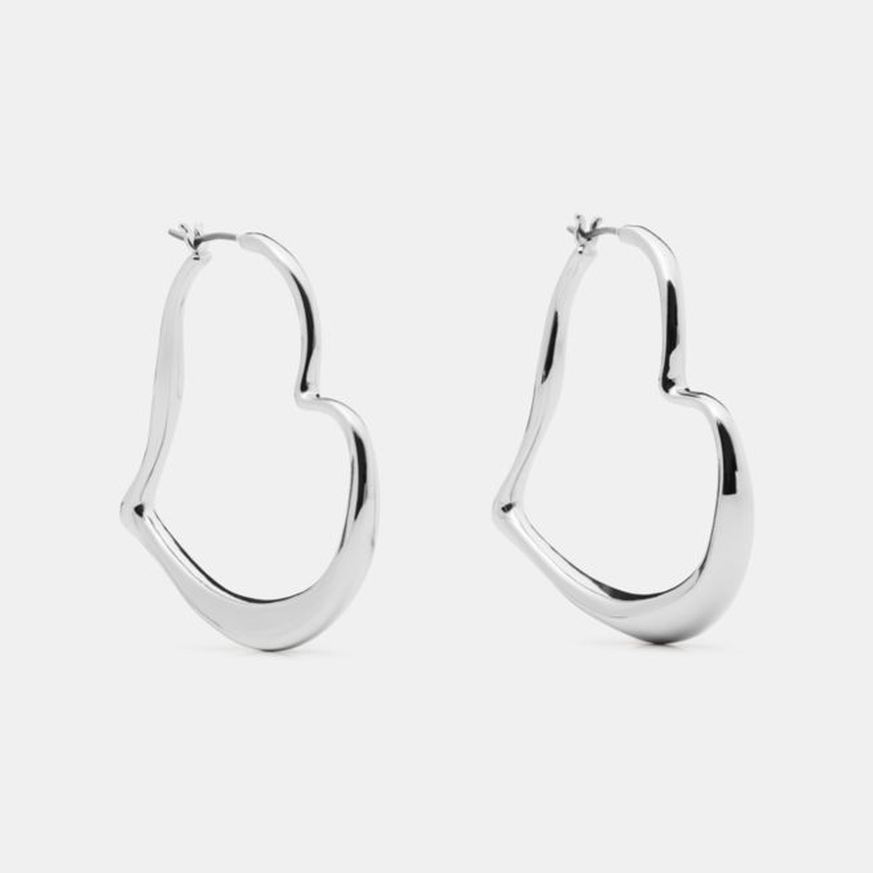 Amour Hoops