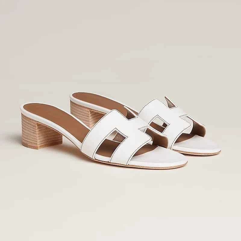 Oasis sandal
