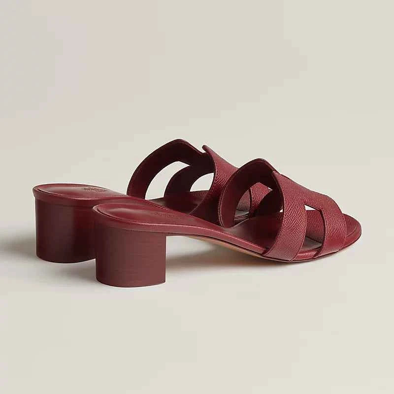 Oasis sandal