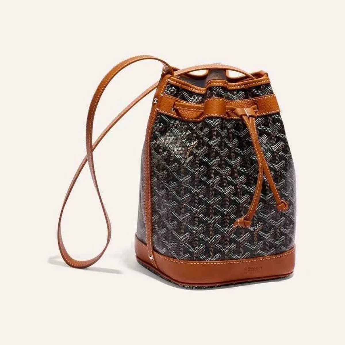Petit Flot Bucket Bag PM