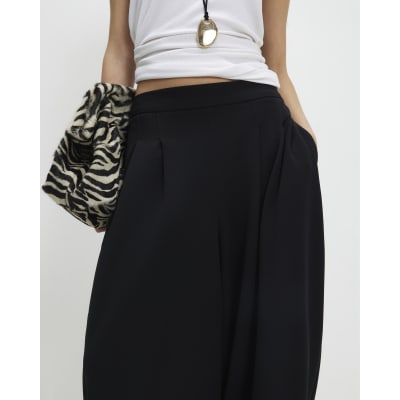 Petite Black Pleated Balloon Leg Trousers