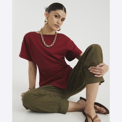 Red Short Sleeve Drape Side T-shirt