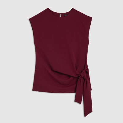 Red Short Sleeve Twist Side Top