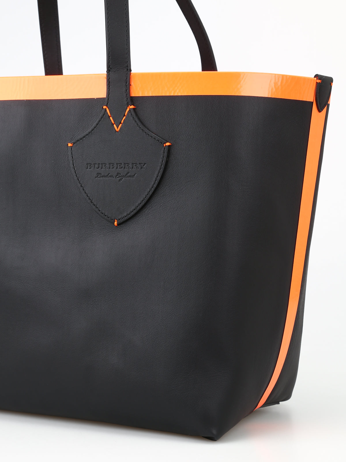 Burberry The Medium Giant reversible tote