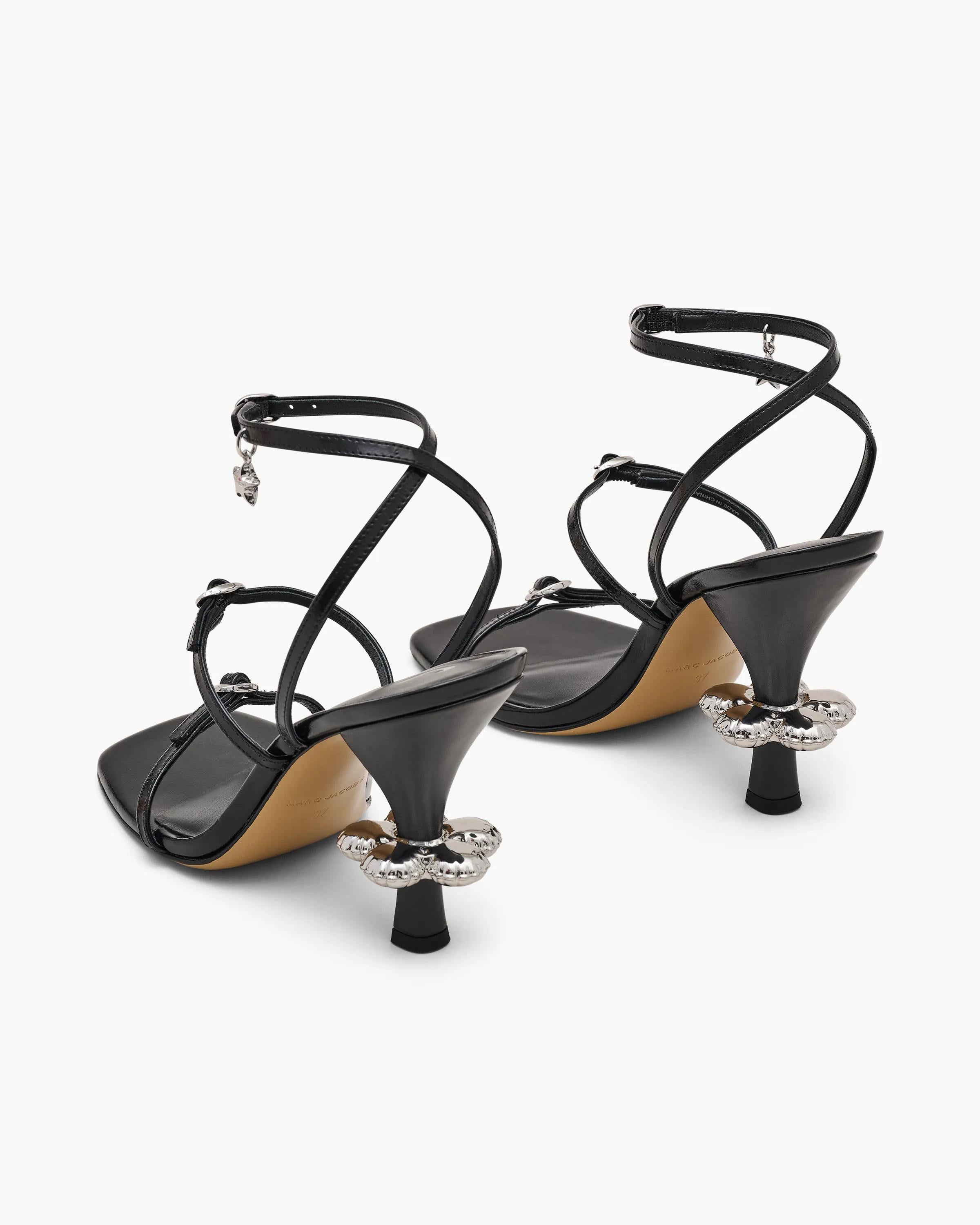 The Daisy Heel