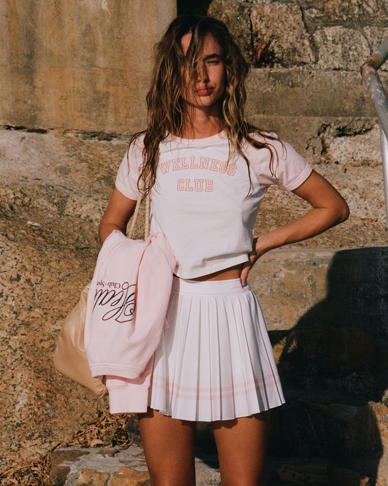 Vendome Script Pleated Skirt - White/Pink Dolphin