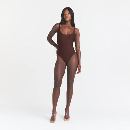 Skims Body Scoop Low Back Thong Bodysuit