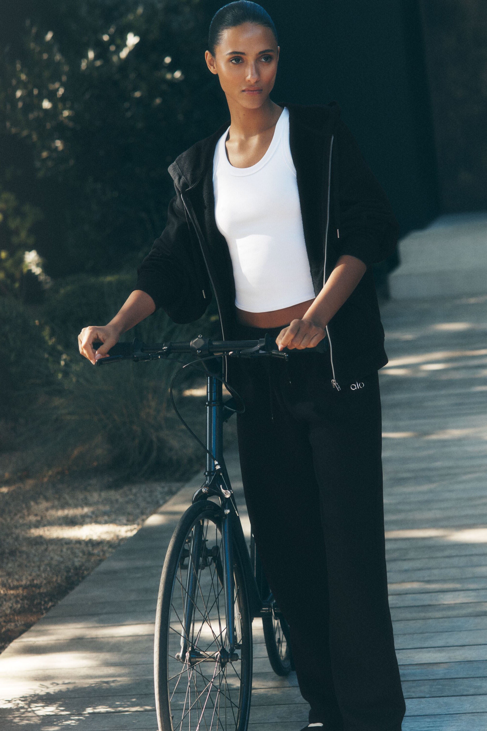 Accolade Straight Leg Sweatpant — Part 1