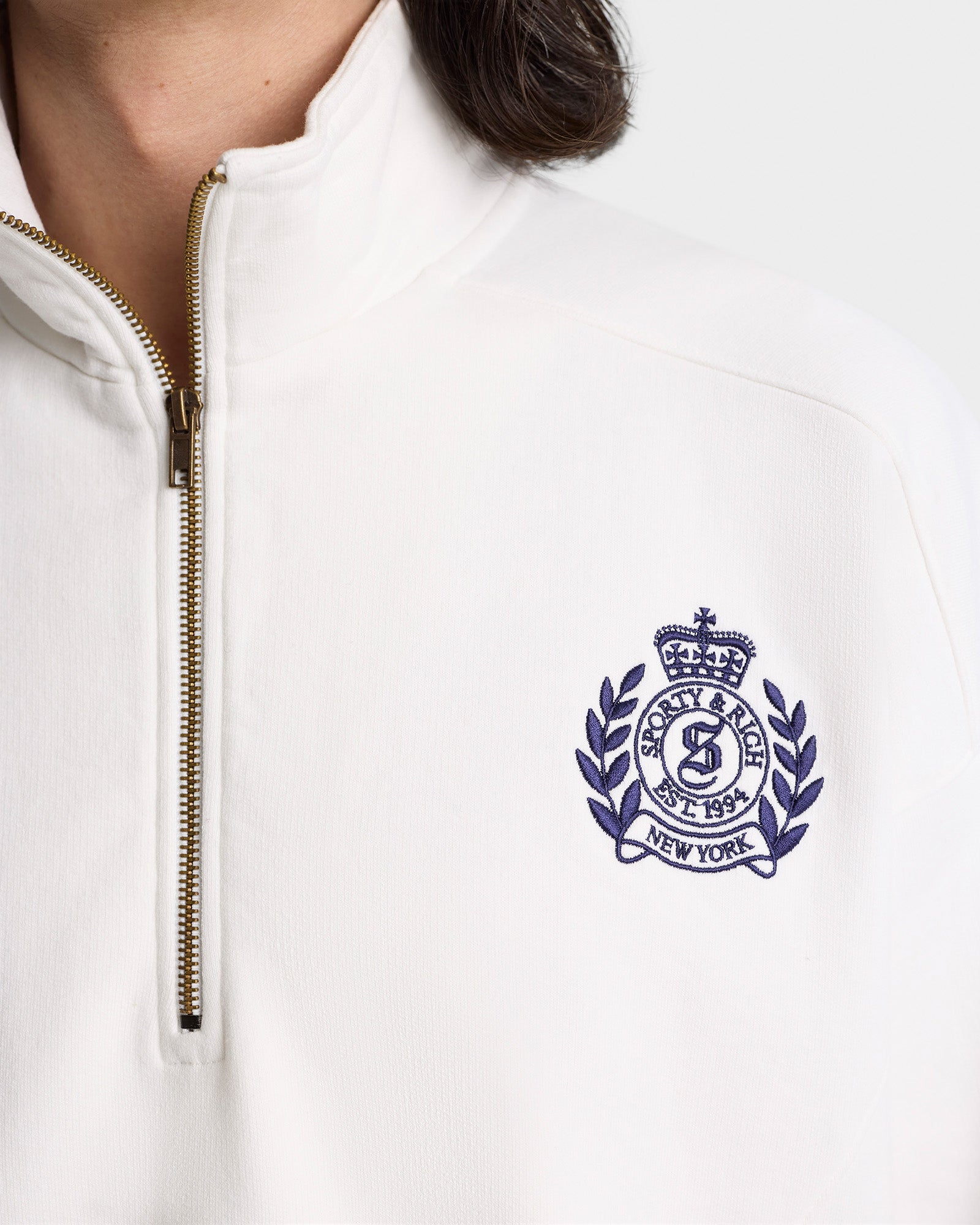 H&W Crest Embroidered Quarter Zip - White/Navy