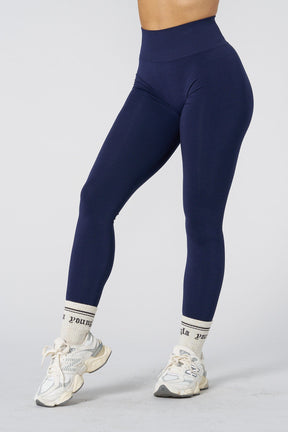 W220 - Core Seamless Leggings