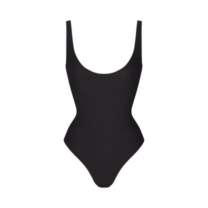 Skims Body Scoop Low Back Thong Bodysuit