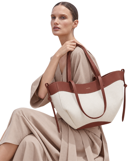Cyme - Cognac Canvas
