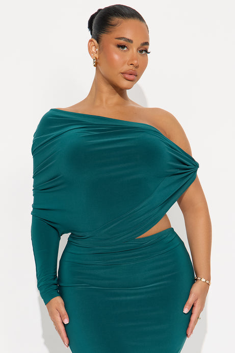 Major Crush Off Shoulder Maxi Dress - Hunter