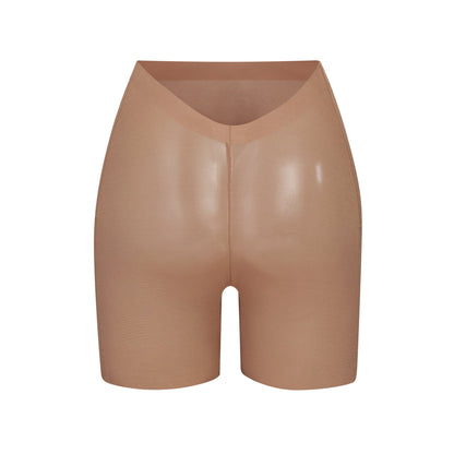Sheer Sculpt Low Back Short