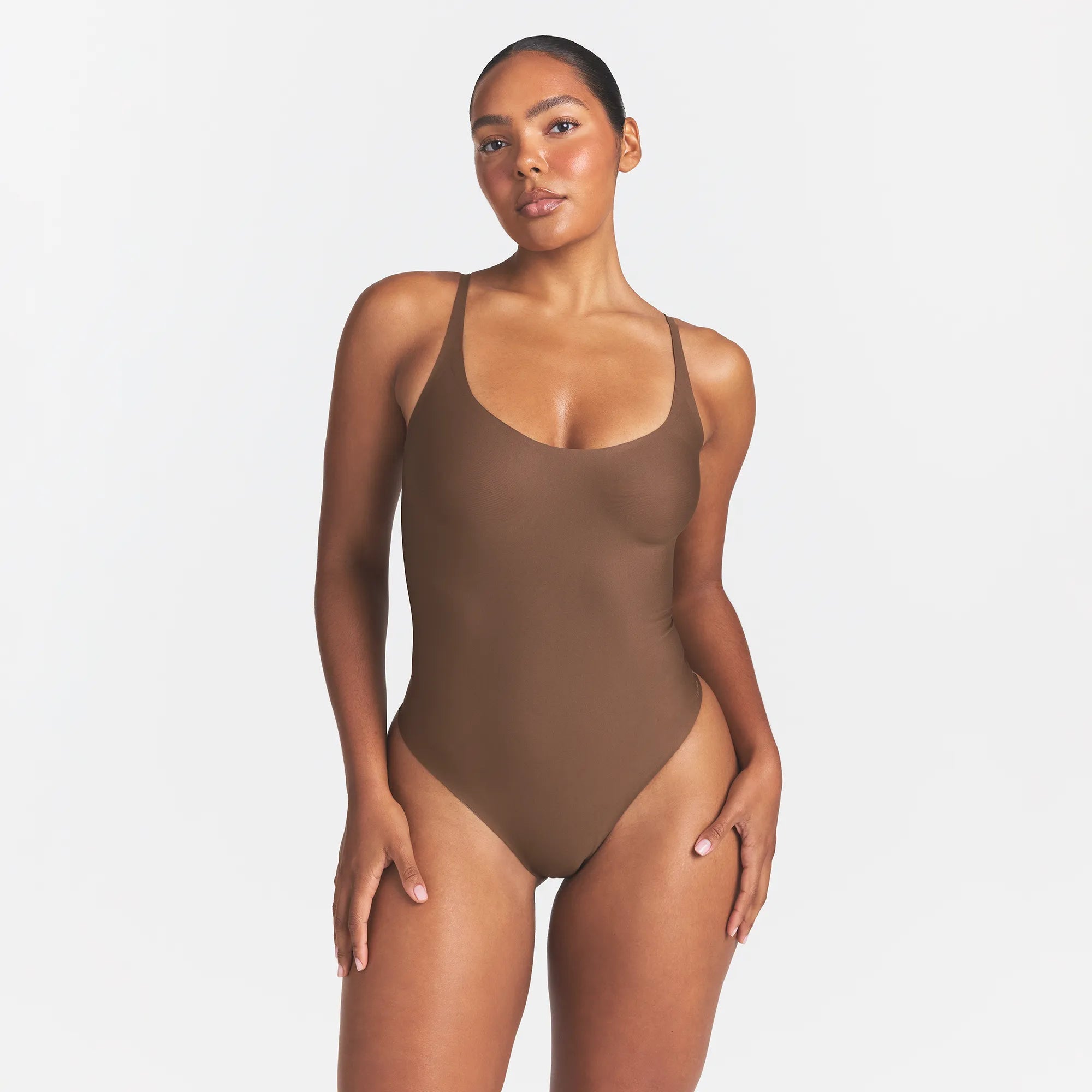Skims Body Scoop Low Back Thong Bodysuit