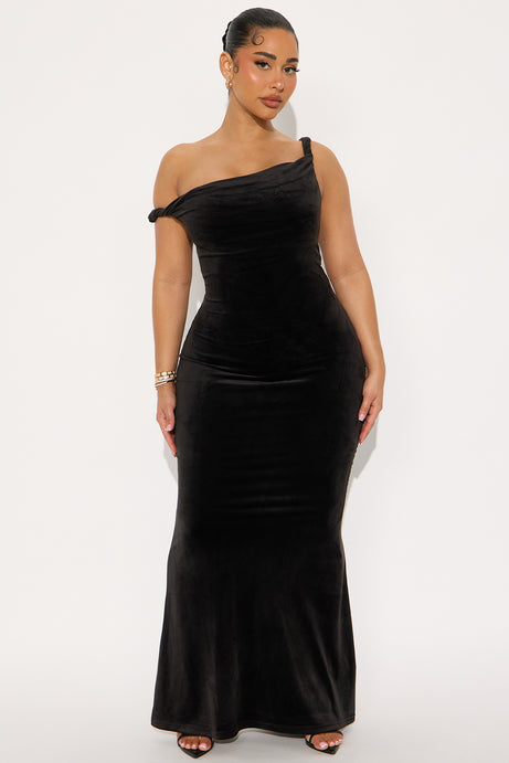 Season Of Slay Velour Gown - Black