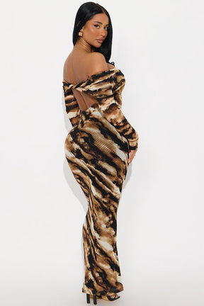 Best View Backless Maxi Dress - Brown/combo