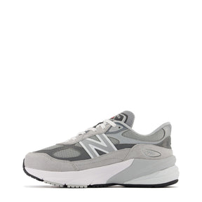 990v6 Trainers Juniors