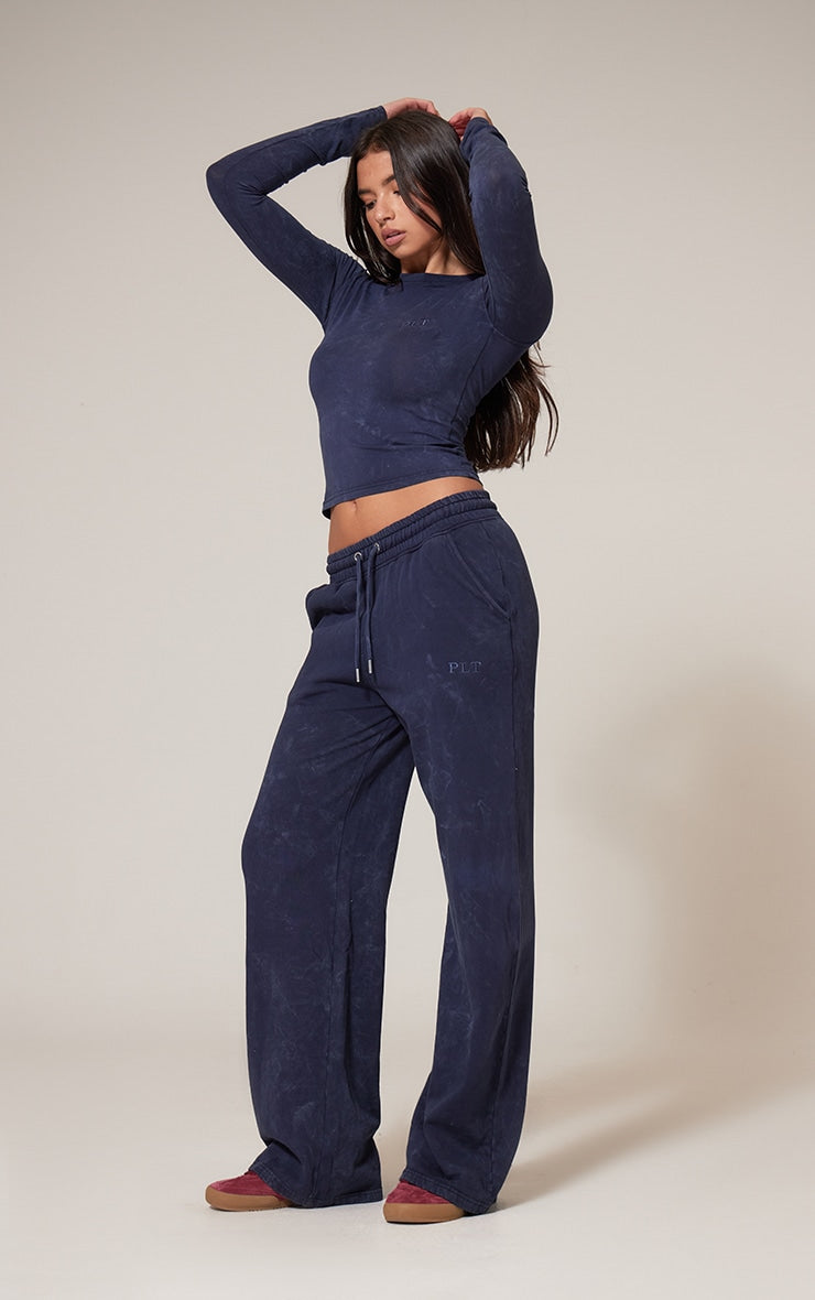PRETTYLITTLETHING Navy Washed Low Rise Oversized Wide Leg Joggers