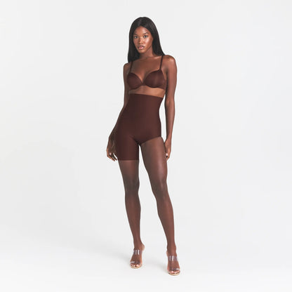 Skims Body Left Leg Solution Short