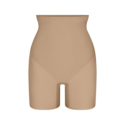 Skims Body Core Sculpt Mid Rise Short