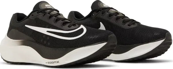Zoom Fly 5 'Black White'