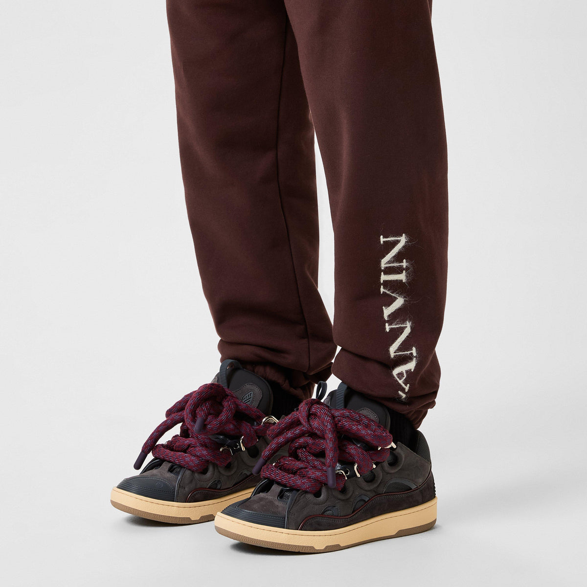 Curb Sneakers
