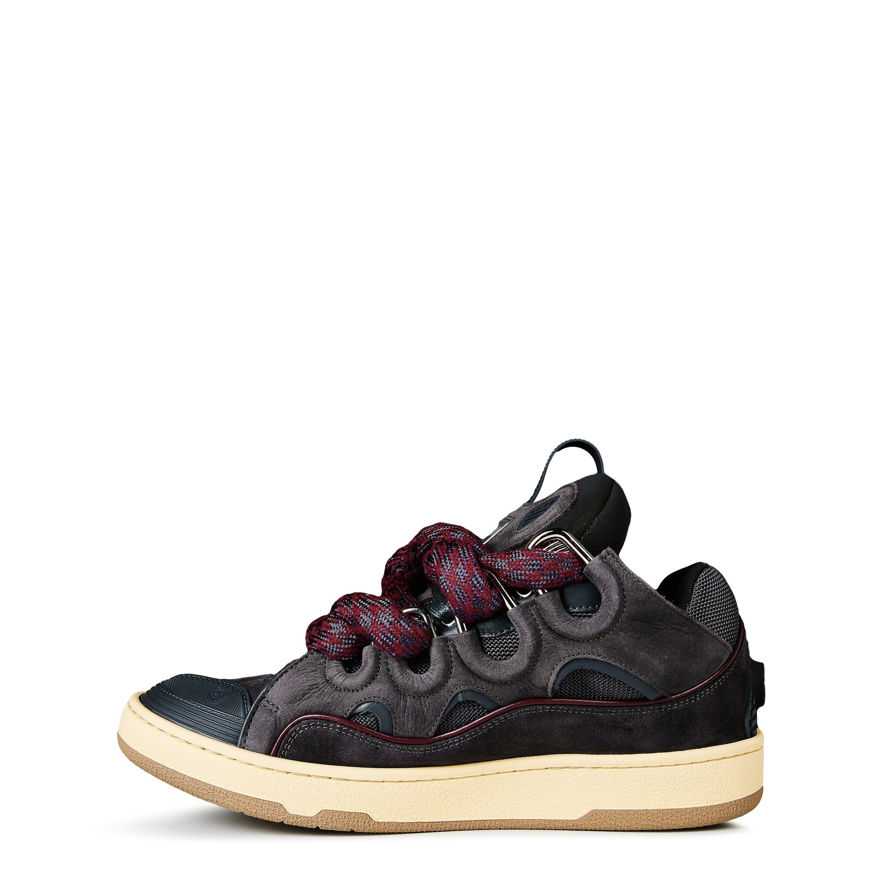 Curb Sneakers