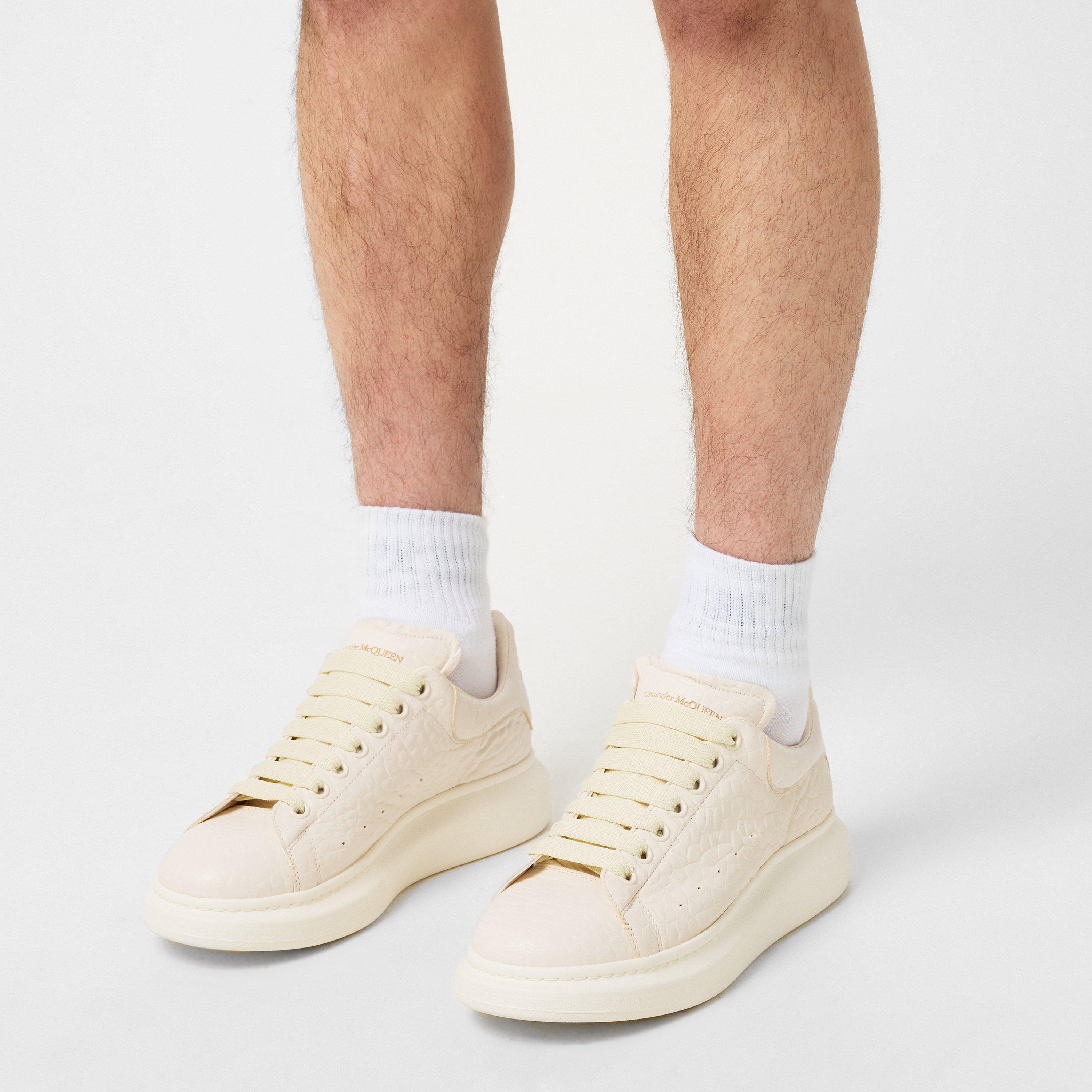 Oversized Grained Sneakers