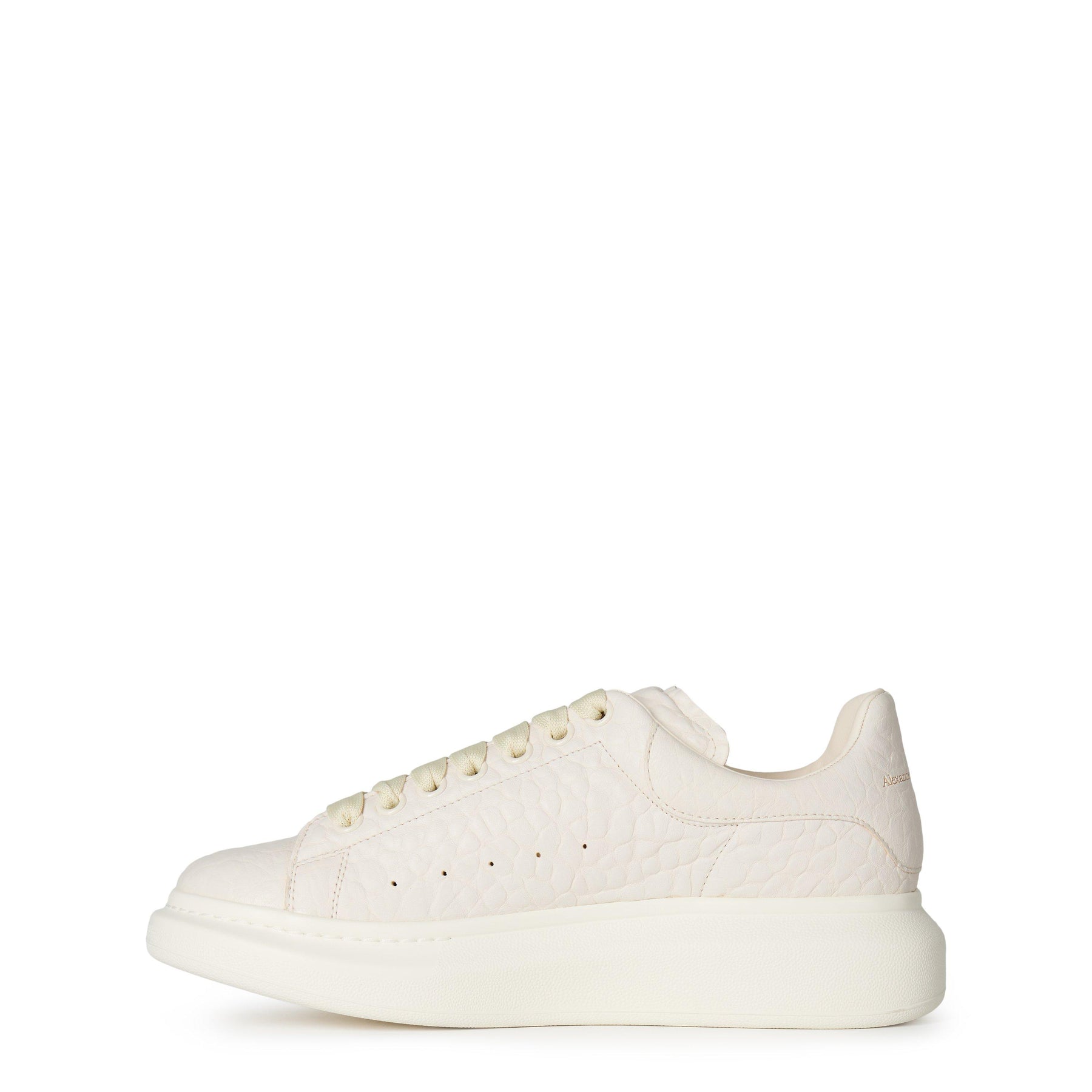 Oversized Grained Sneakers