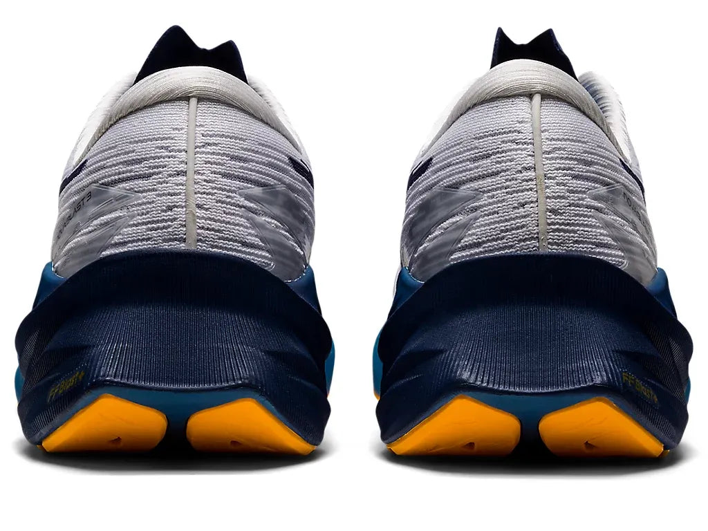 Asics Novablast 3 White/Deep Ocean