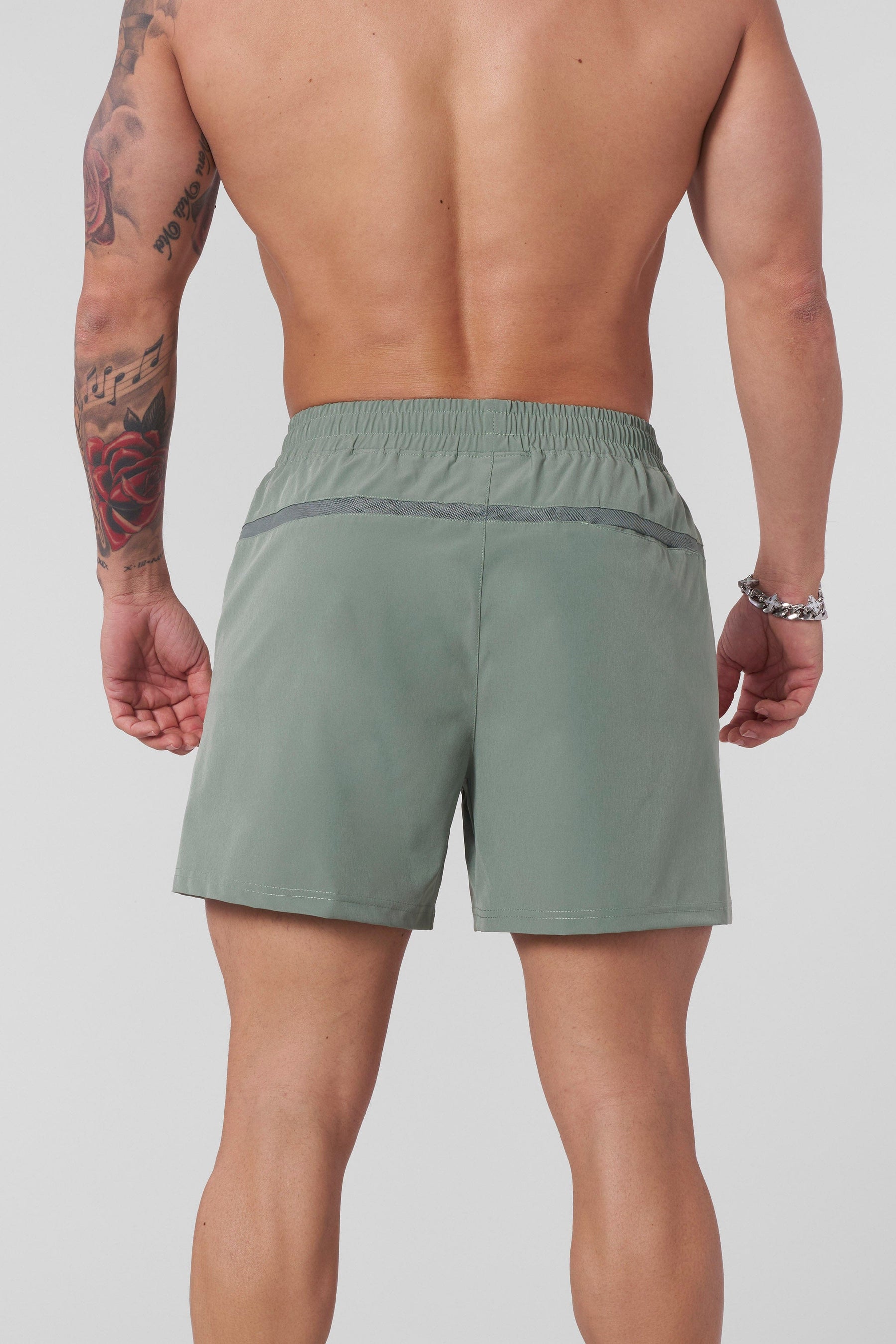 1022 - Staple Shorts 4.5" - August 5th