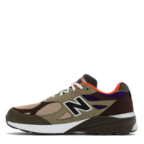 990v3 Shoes