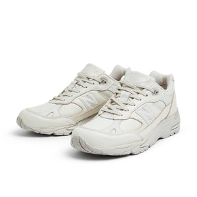 991 V1 Trainers