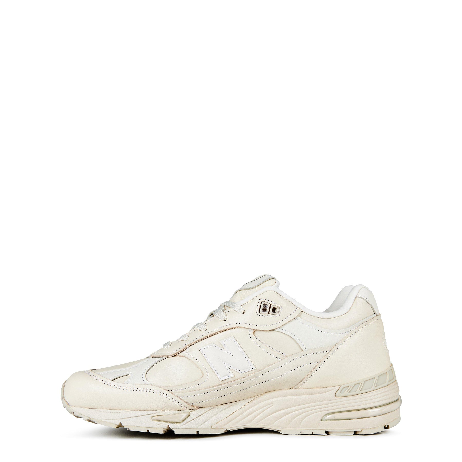 991 V1 Trainers
