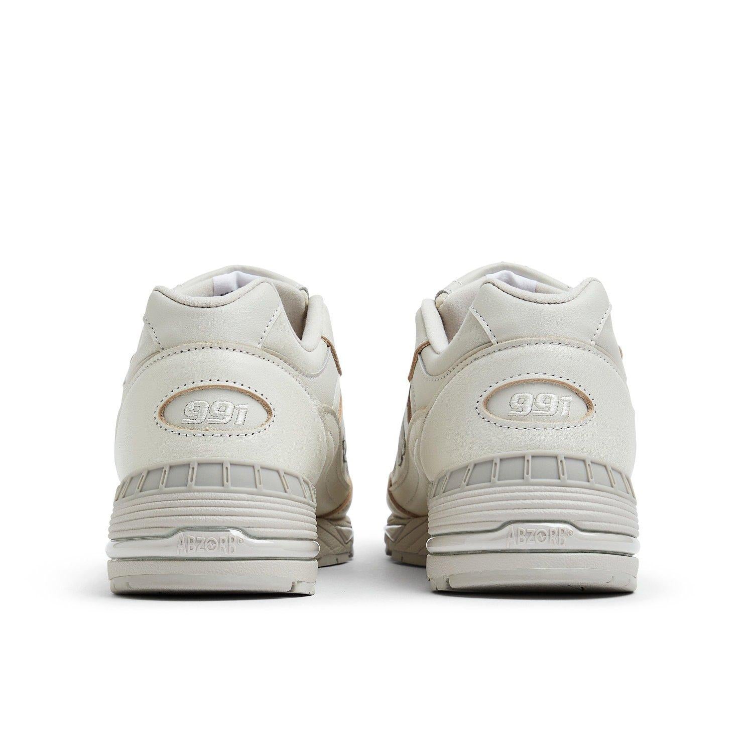 991 V1 Trainers